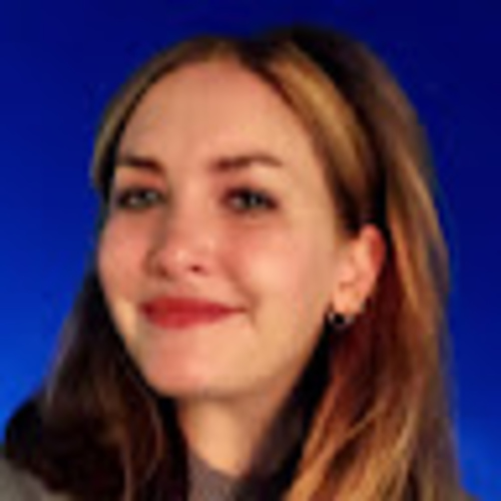 Meet your Posher, Courtney